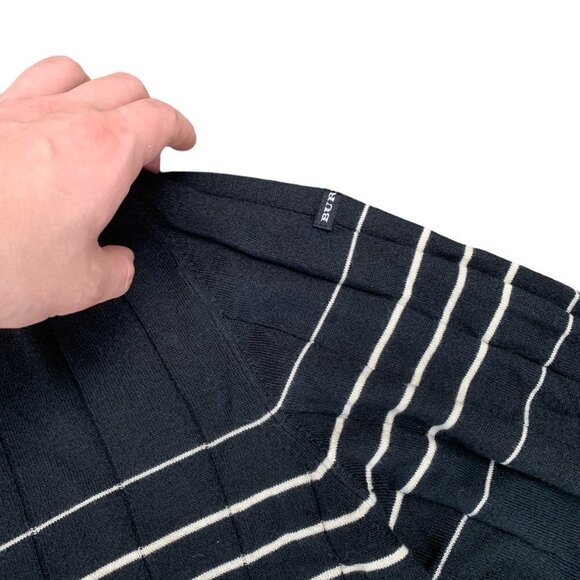 VINTAGE Burberry Golf Sweater XL Black - Picture 6 of 6